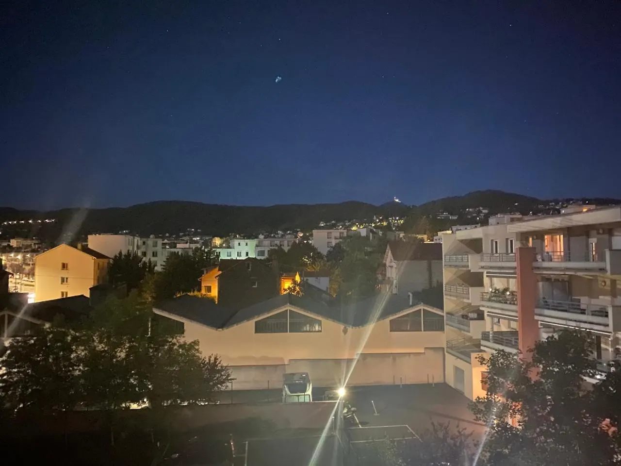 Appart T2 Avec Parking, Loggia, Vue Puy De Dome Clermont-Ferrand