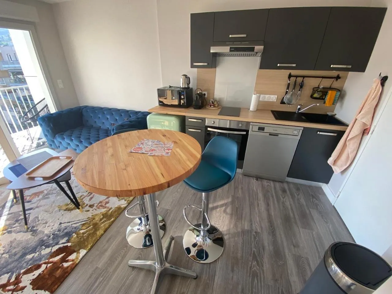 Appart T2 Avec Parking, Loggia, Vue Puy De Dome Clermont-Ferrand